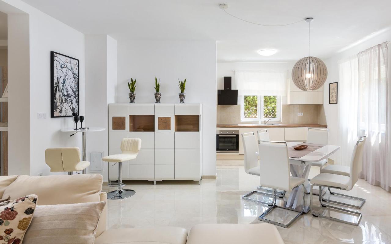 Sasa Apartment Медулин Екстериор снимка